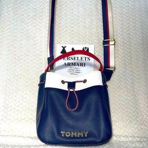 Tommy Hilfiger Cross Body Bag